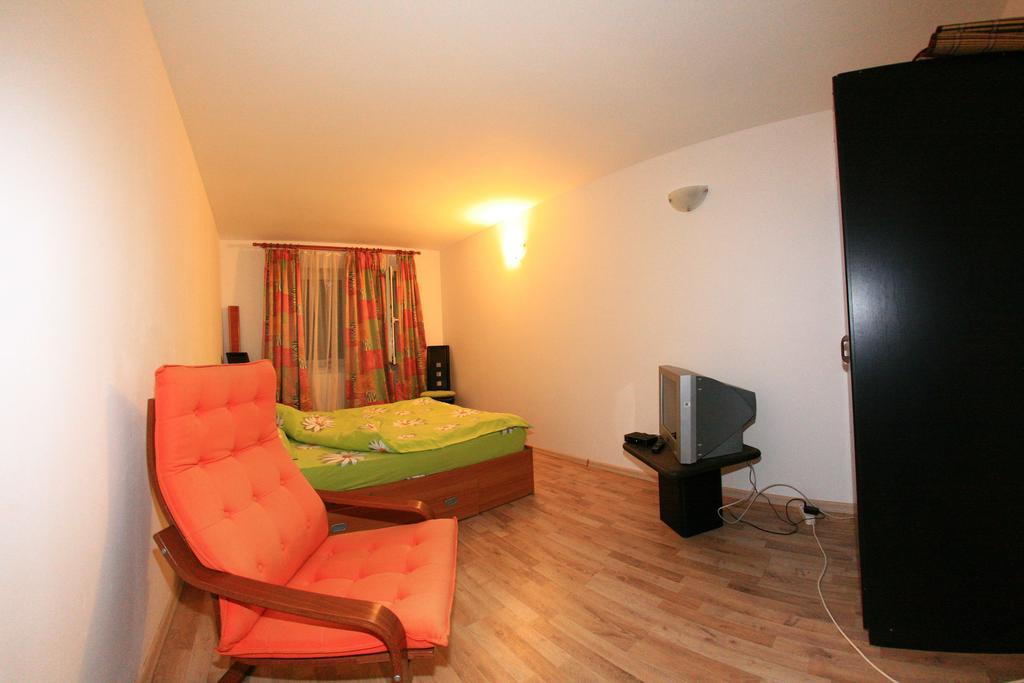 Cuibul Salamandrelor Hotel Sarmizegetusa Camera foto